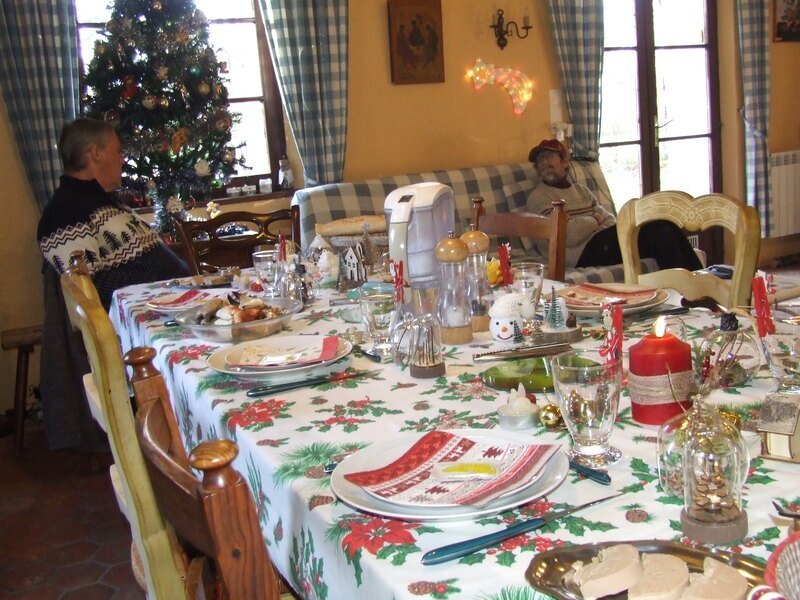  une belle table pour Noël — 2025
								   